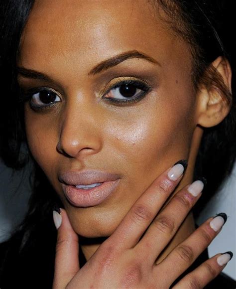 fashion week fall 2012 beauty trends shellacked shapes nude nails micro braids rouge 18