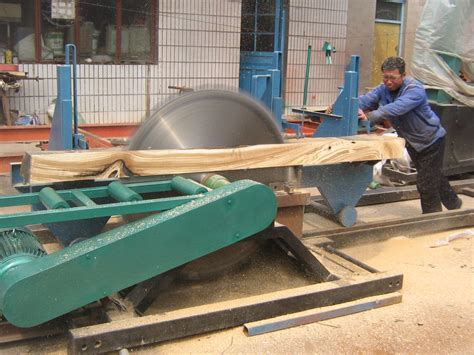 tree  machine wood cutting machine wood circular sawmill  carriage