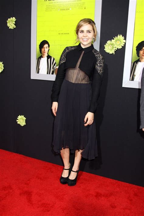 mae whitman at the premiere of the perks of being a