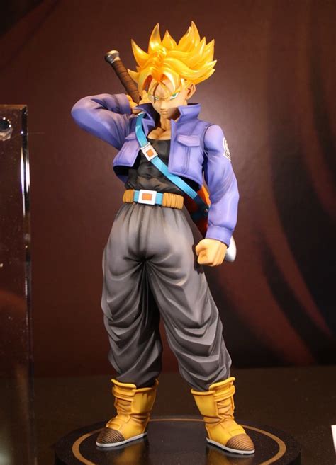 Dragon Ball Z Super Saiyan Trunks Figuarts Zero Ex