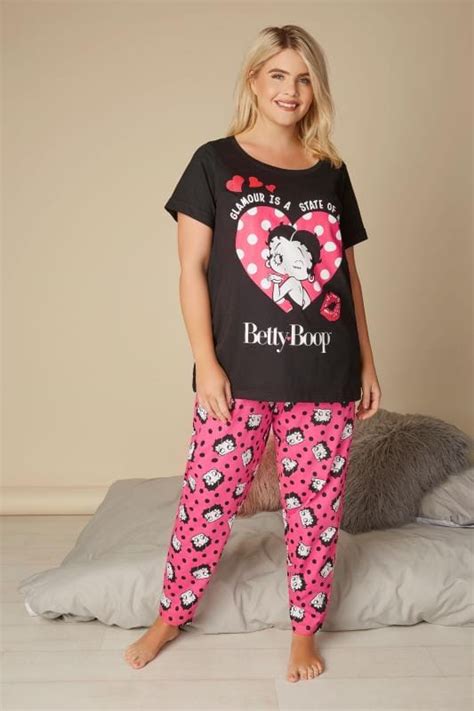 plus size pyjamas and pj sets yours clothing