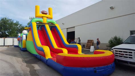 Why You Should Rent A Bounce House