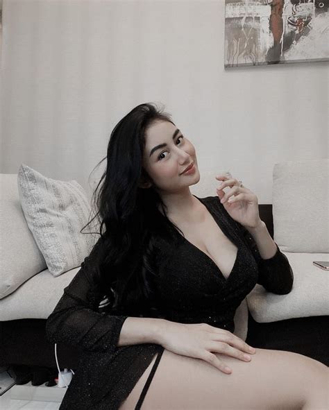 Heboh Pamela Safitri Sebar Foto Super Hot Ukurannya Bikin Penasaran