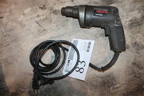 black decker heavy duty industrial  vsr holgun drill ham lake surplus sale  bid