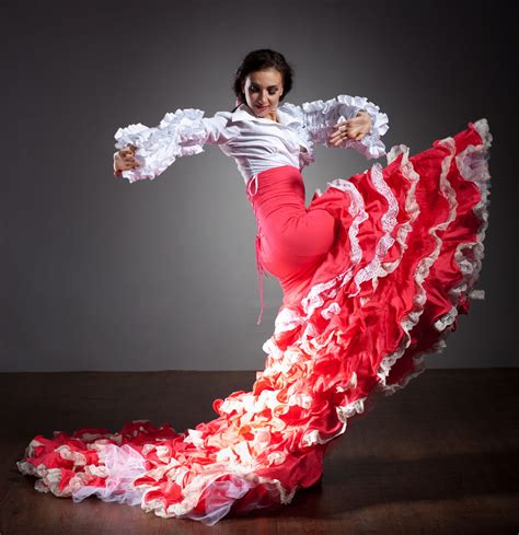 fascinating facts  flamenco dancing    aware  dance poise