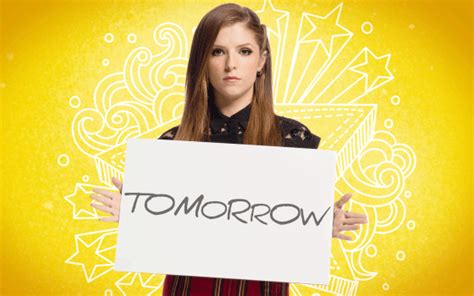 anna kendrick fun by pitch perfect find and share on giphy