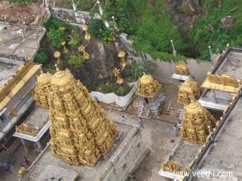 aerial view   temple veethi