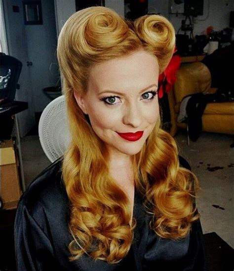 pin on rockabilly and pin up hair and makeup