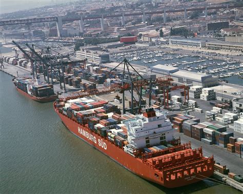 ports policies  interventions  ports  portugal  century