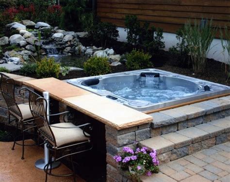 Fascinating Outdoor Hot Tubs That Will Add Style To Your Life