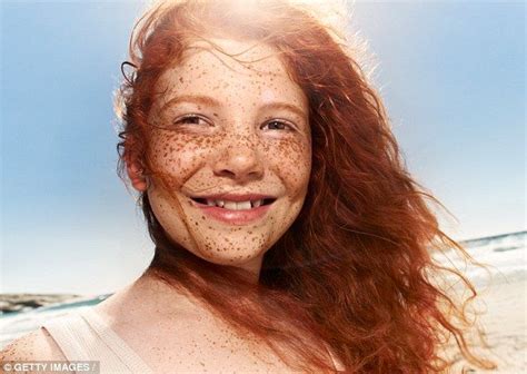 freckles freckles girl freckles red hair pale skin