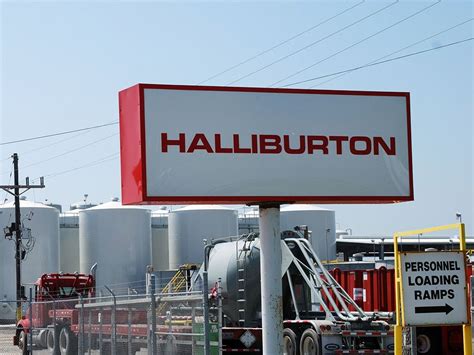 halliburton oilfield layoffs expected  affect hundreds  alberta calgary herald