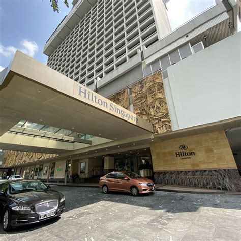 hotel review hilton singapore executive suite business hotel comfort  reliable