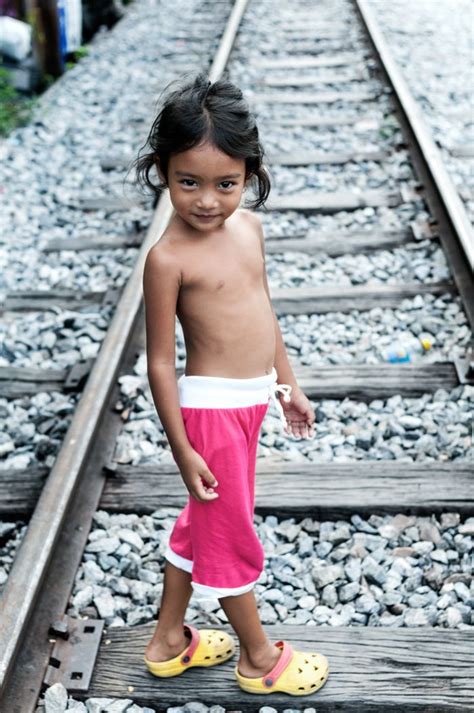 Slum Girl Thailand