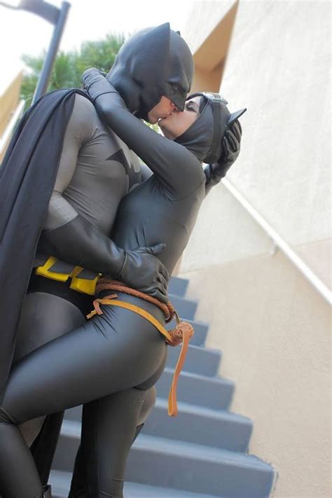 Batman Kissing Catwoman Cosplay Catwoman Cosplay