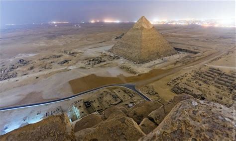 Russians Who Illegally Climbed Great Pyramid Apologize After Photos Go