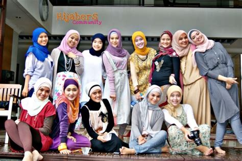 Tren Fashion Muslimah Bersama Komunitas Hijabers Magzkpop