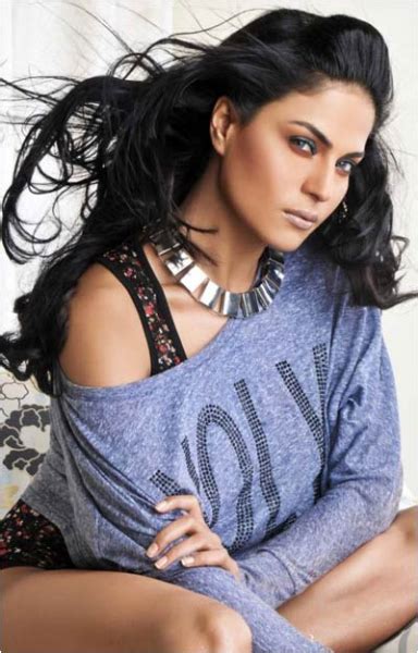 Bolly Blast Veena Malik Photo Gallery