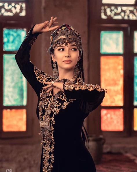 Uzbek Girl Uzbekistan Узбечка Muslim Fashion Ethnic Fashion Beautiful