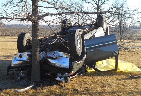 vehicle rollover accident sends    hospital  jefferson raccoon valley radio