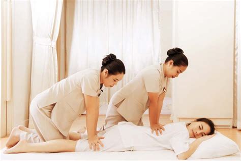 Four Hand Thai Massage Our Bestseller Lullaby Spa
