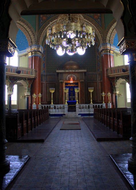 The World’s 10 Most Beautiful Synagogues
