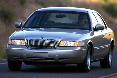 mercury grand marquis specs price mpg reviews carscom