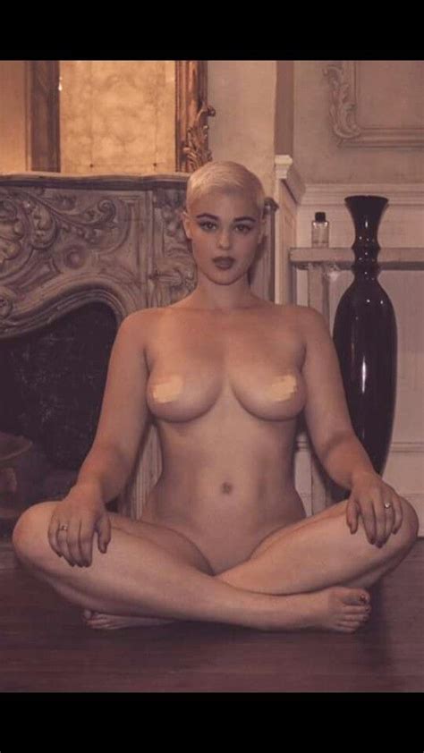 stefania ferrario nude icloud leaks of celebrity photos