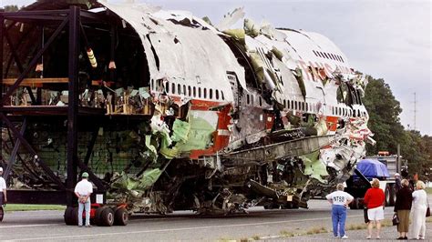 twa flight  victims families  hurt  years  explosion
