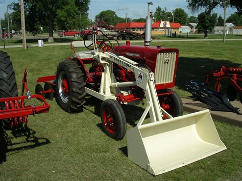 farmall     loader small tractors case tractors