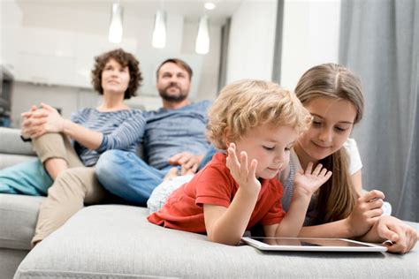 parents  stop feeling  guilty   kids watching tv