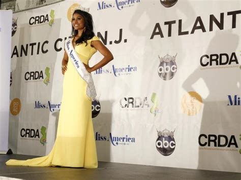 nina davuluri the first miss america winner from indian background dismisses barrage of