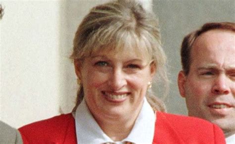 Linda Tripp Who Exposed Bill Clinton Monica Lewinsky Sex Scandal Dies