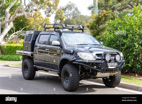 black hilux ute  res stock photography  images alamy