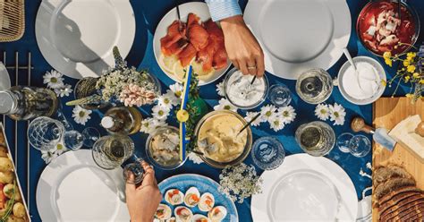 How To Host The Perfect Swedish Dinner Party