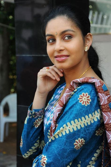 tamil cute actress abhinaya photoshoot abhinaya beautiful stills beautiful indian actress