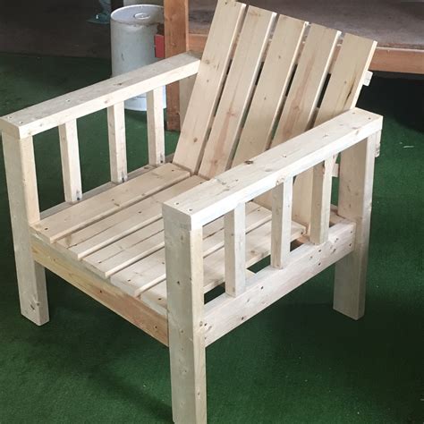 simple outdoor lounge chair   modification ana white