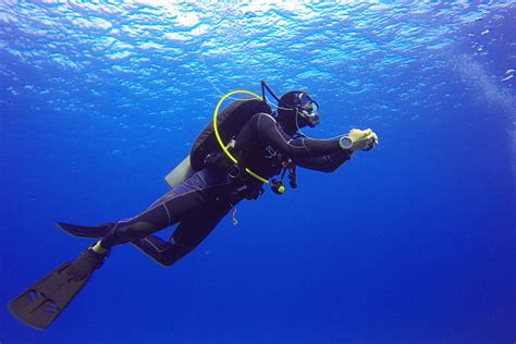 scuba diving risks pressure depth  consequences