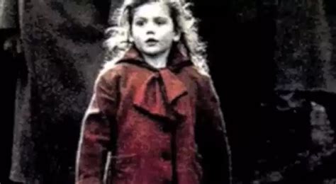 Oliwia Dabrowska Was Red Coat Girl From The 1993 Film Schindlers