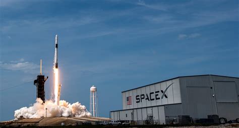 spacex fixes flaw in falcon 9 rocket engines ahead of november nasa