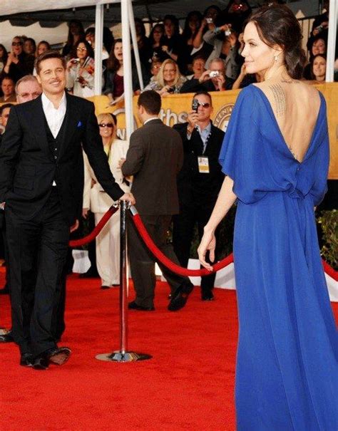 Brad Pitt And Angelina Jolie How Cute He S Just Standing