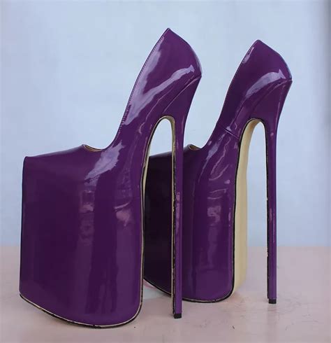 2015 new design patent leather sexy pump extreme high heel 30cm heel