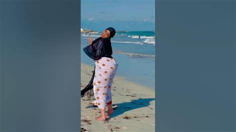 somali niiko futo macaan niiko futowayn wasmo somalitiktok viral shorts wasmosomali youtube