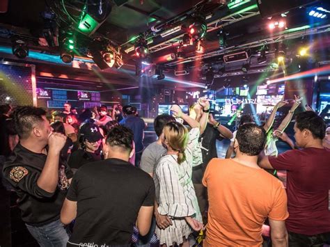 5 Filipino Clubs With Dubai Dance Bar Vibes Insydo