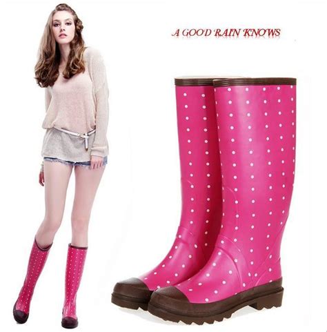 Beautiful Water Boot Lady Romantic Elegant Rubber Boots