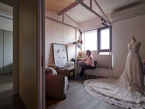 fashion designers hub  taiwan relies  smart shelving