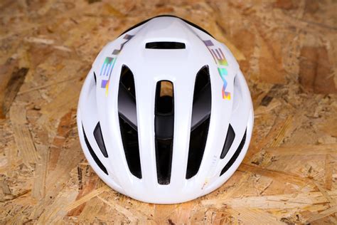 review met rivale mips helmet roadcc
