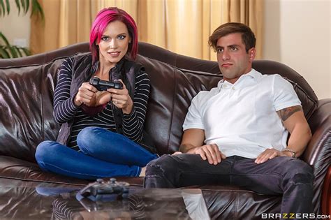 Putting Her Feet Up Free Video With Anna Bell Peaks