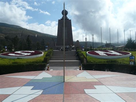 monument   equator alluring world