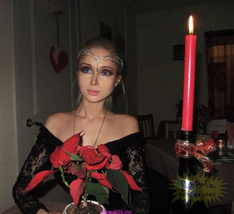 a look into the bizarre life of the human barbie icepop